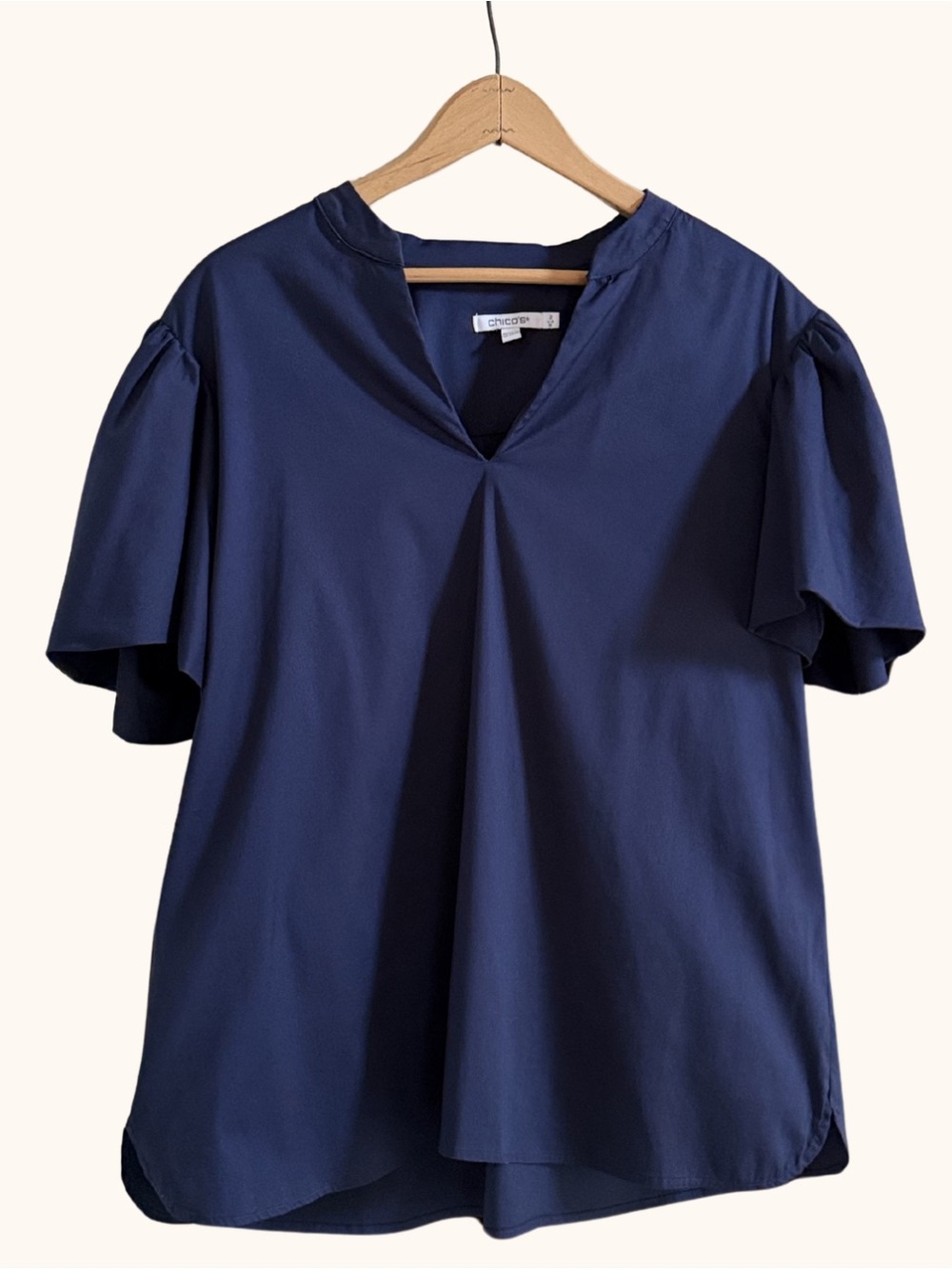 Chico’s Navy V-Neck Flutter Sleeve Blouse Women’s 2 (US 12/L)